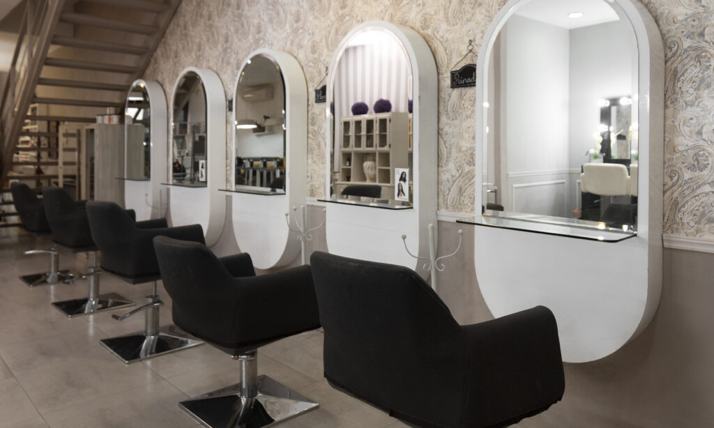 interior latino hair salon